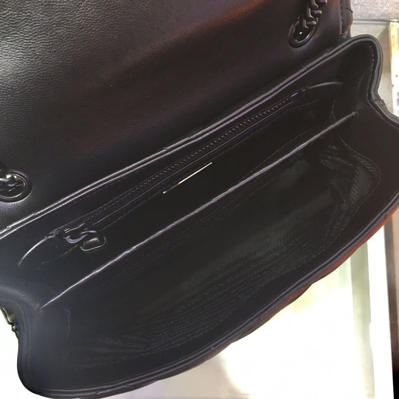 Pra*a hobo bags